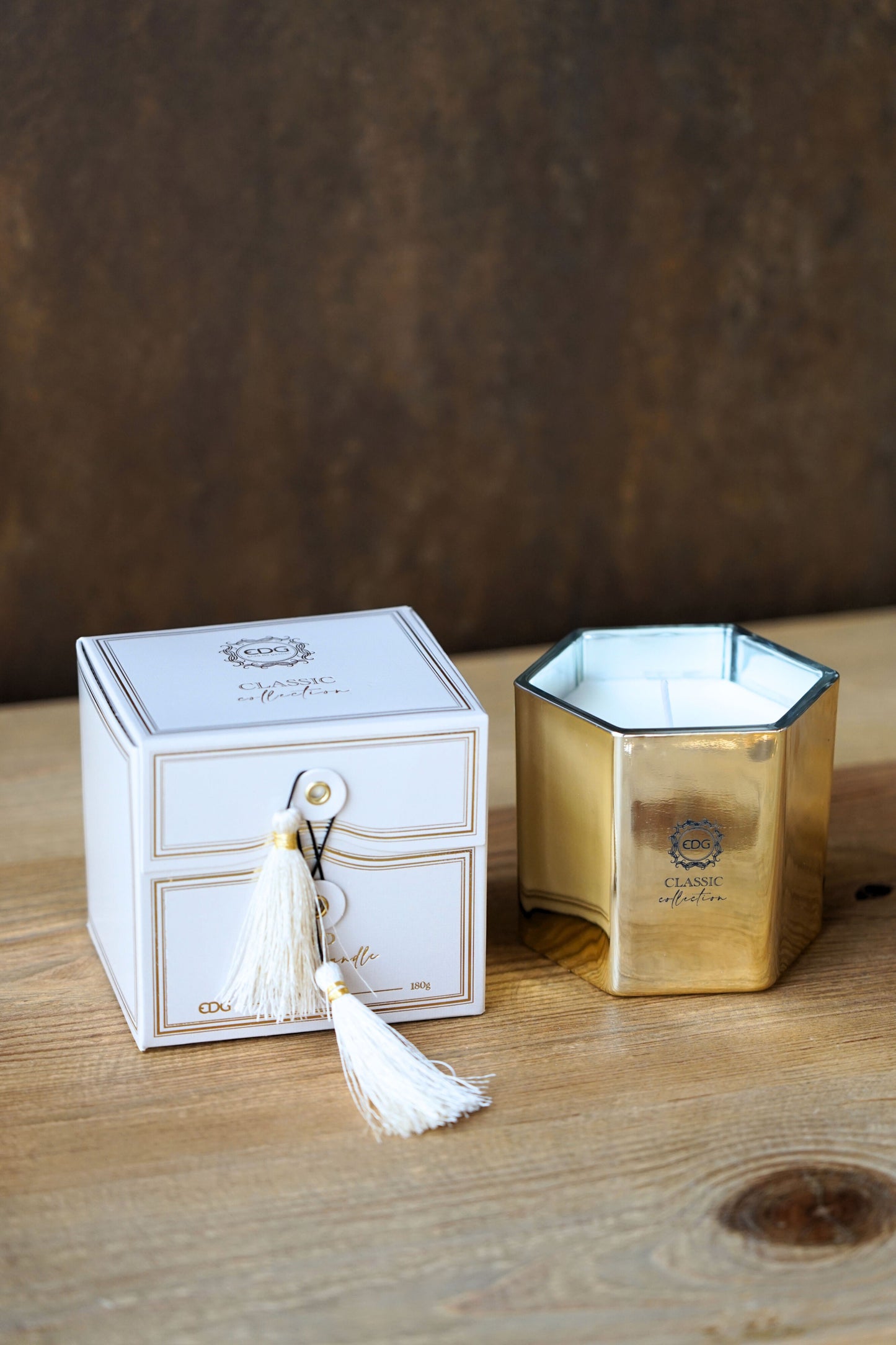Vela Oud