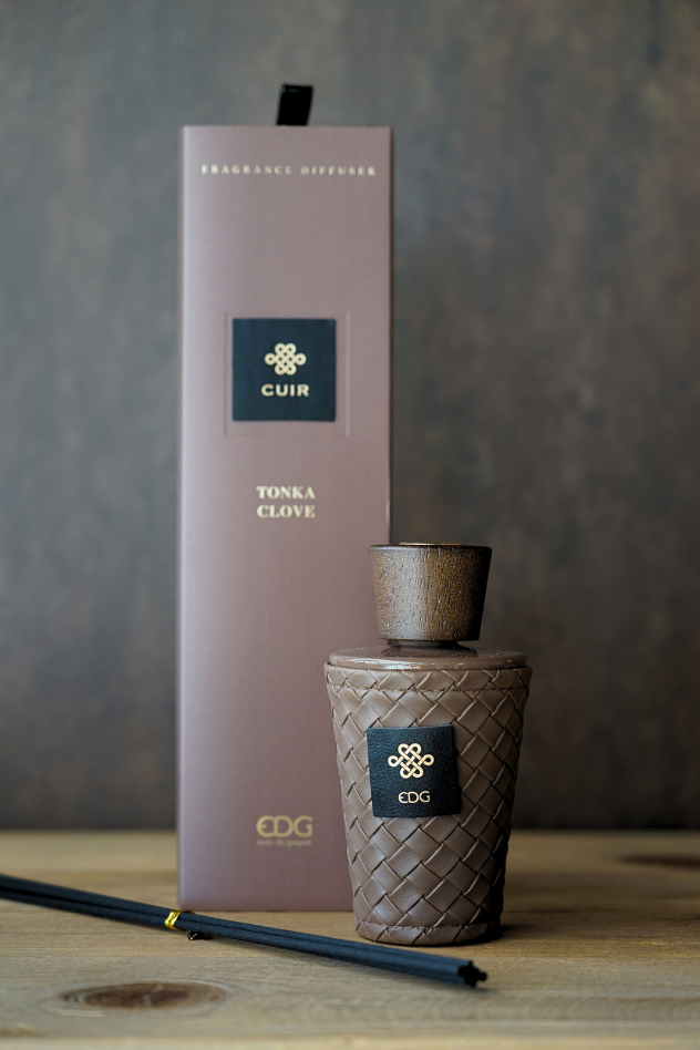 Colección Tonka Clove