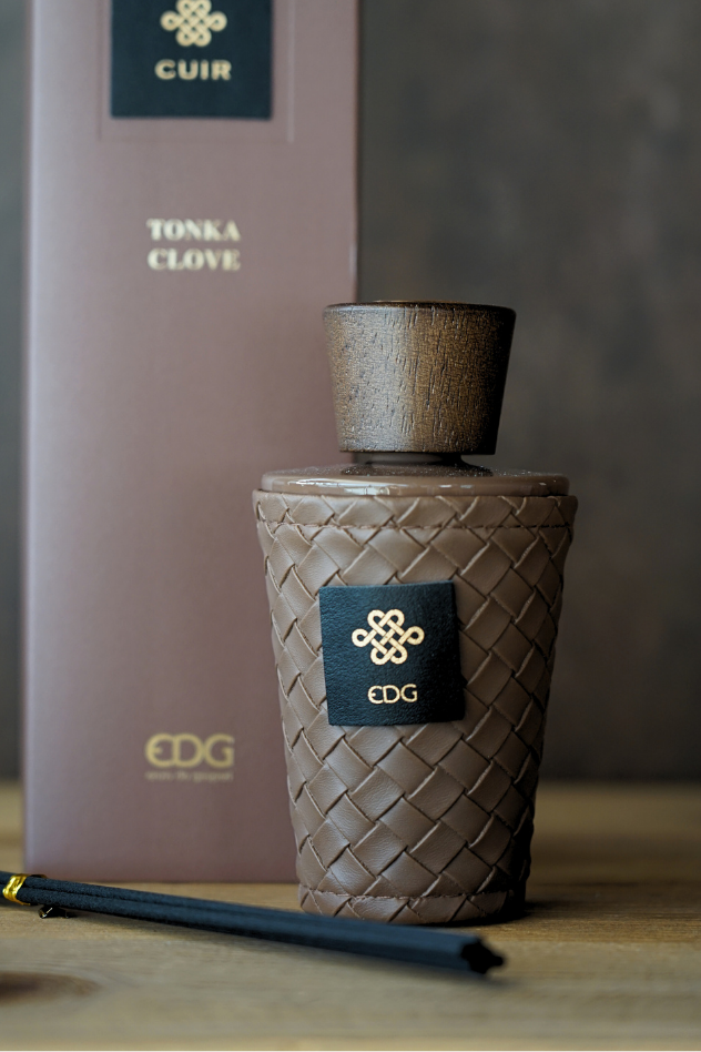 Colección Tonka Clove