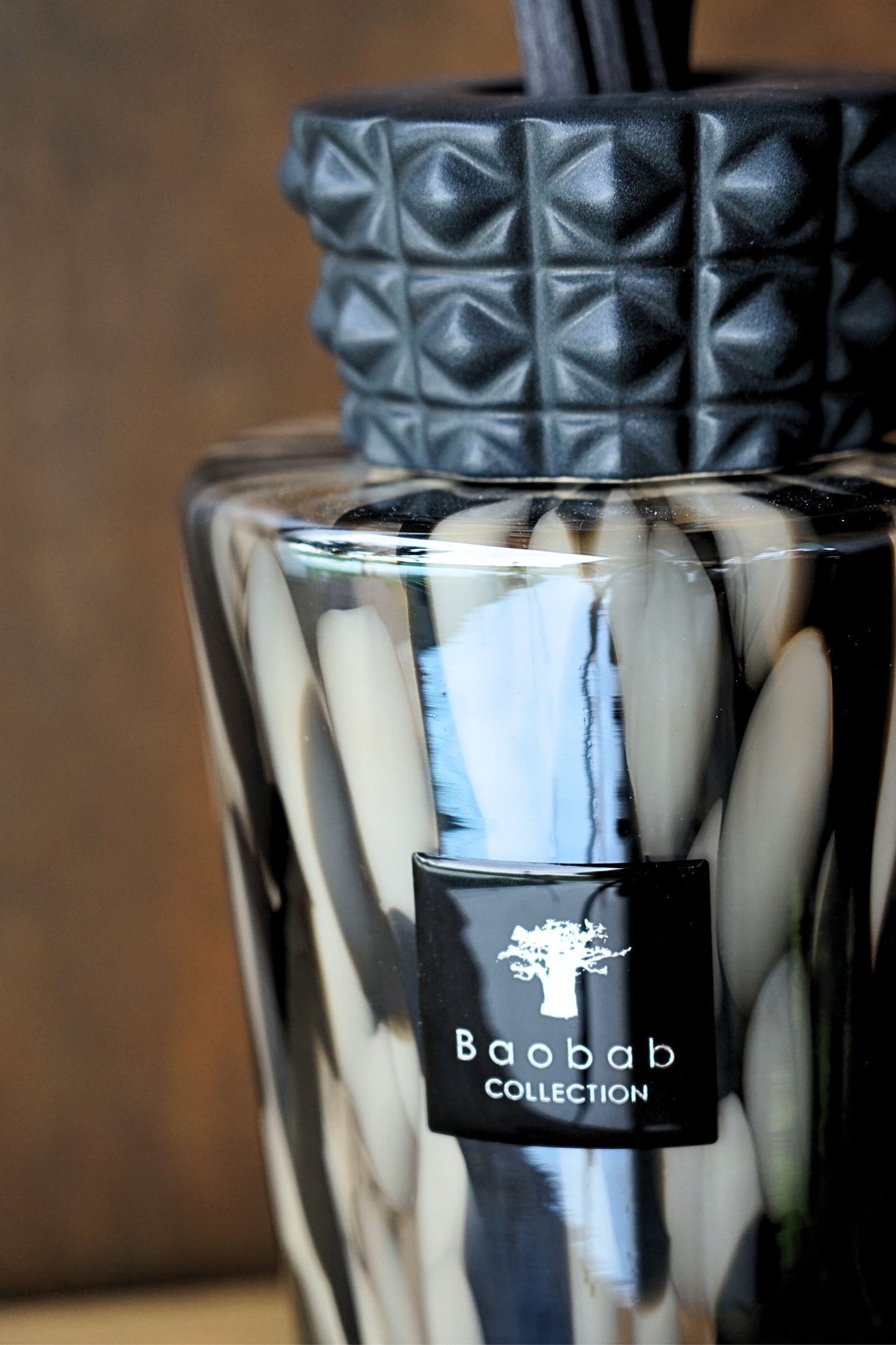 Baobab Totem Black Pearls