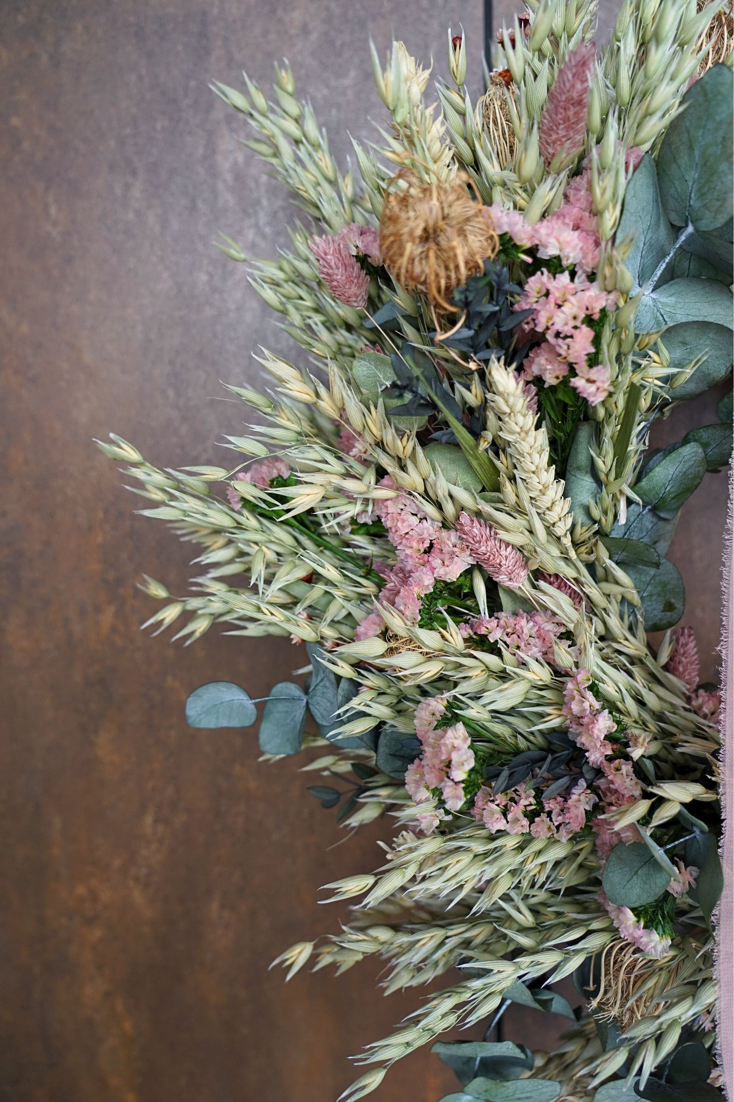 Corona preservado tonos rosas