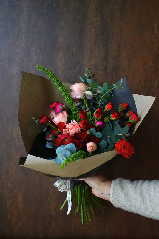 Ramo rojo y rosa